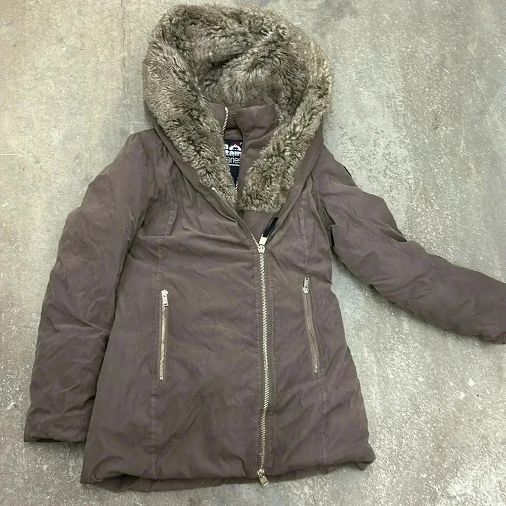 Storm mountain arctic series britannia down‎  feather parka